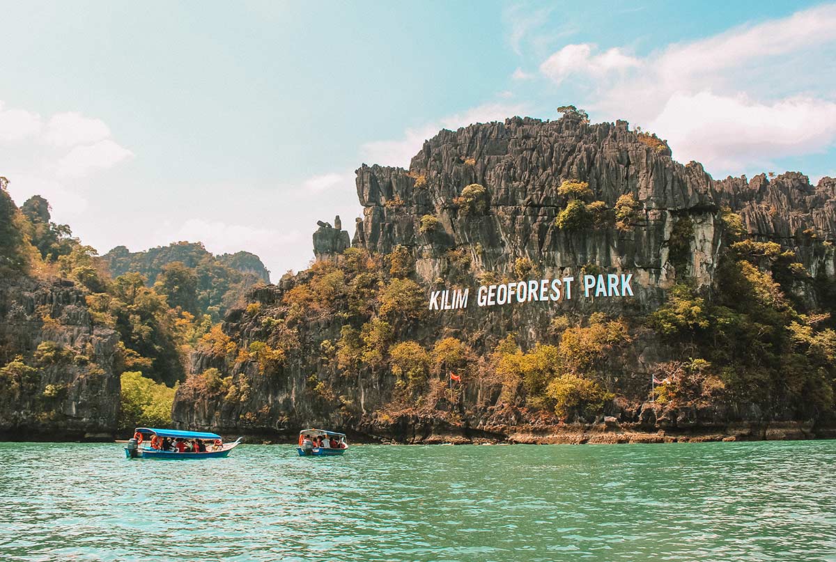 Jelajahi Keindahan Mangrove Langkawi: Tur Ekosistem yang Memikat